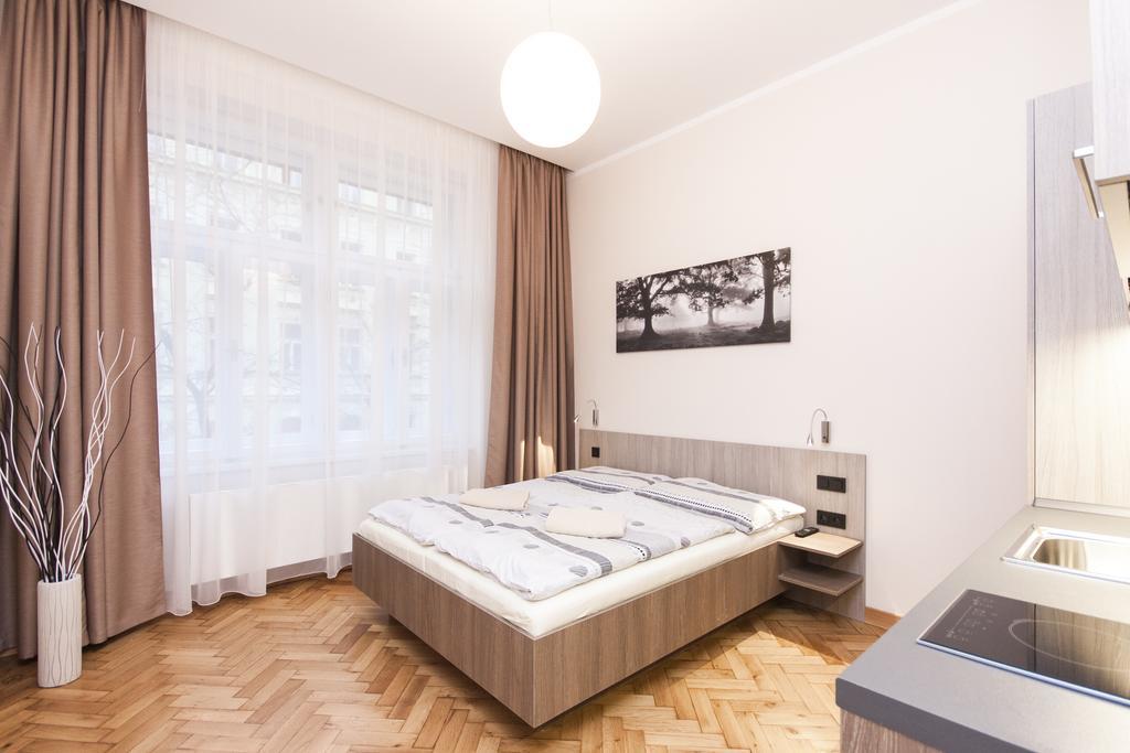 Manesova Astra Apartment Praga Quarto foto